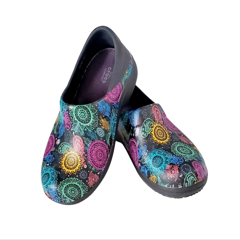 Crocs Bright Colorful Mandala Design Comfort Clogs/Shoes Size 8